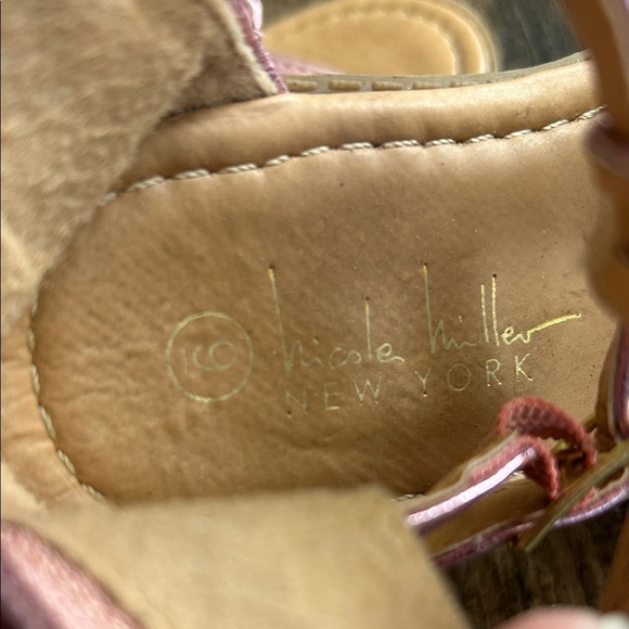 Shiny Pink gladiator Kids Sandals with Buckle Straps - Picture 5 of 7